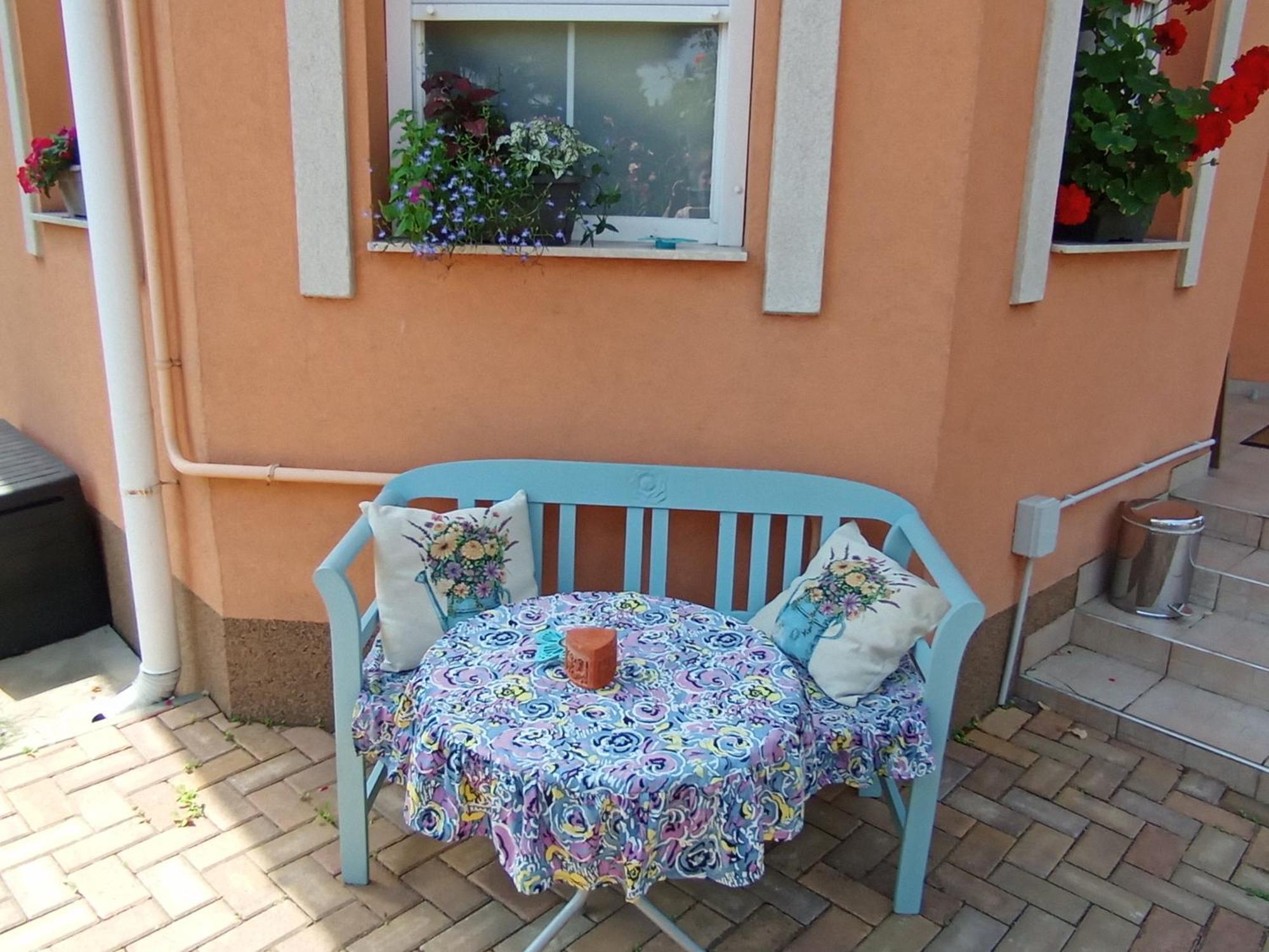 Marika Apartman Hajdúszoboszló Exterior foto